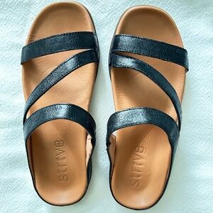 STRIVE Sandal Trio Size 9